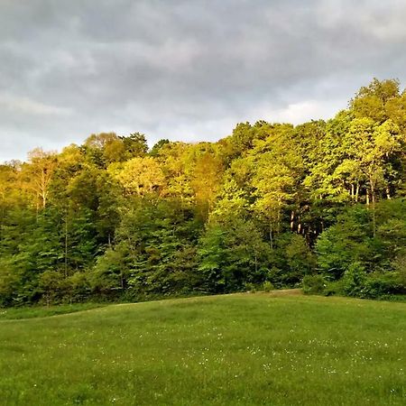 Altenbrauch Farm - Camping In The Hocking Hills Hotel Stella Buitenkant foto