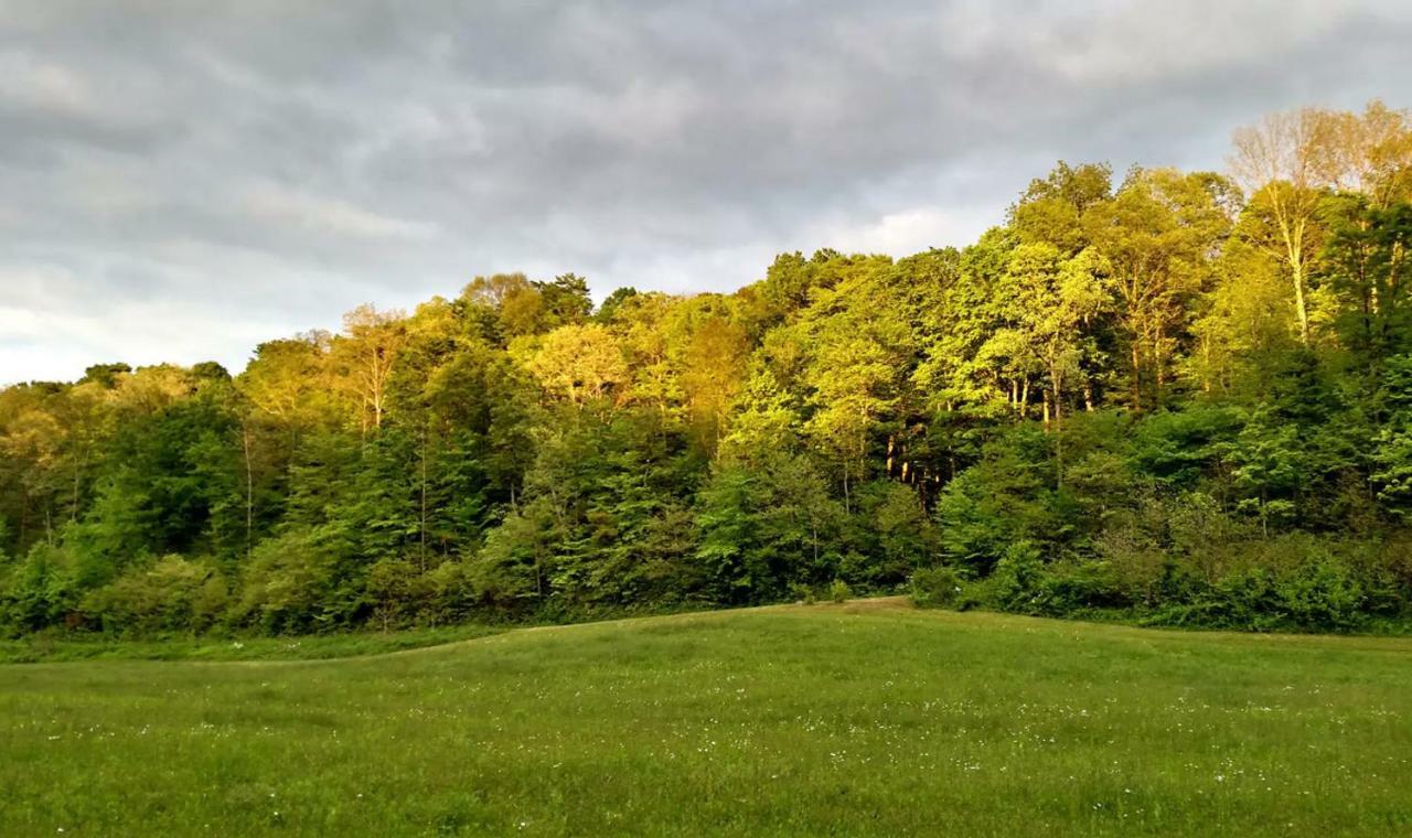 Altenbrauch Farm - Camping In The Hocking Hills Hotel Stella Buitenkant foto